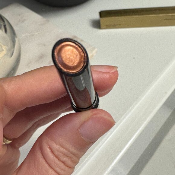 BNIB Hourglass Voyeur Eyeshadow Stick - Phoenix - Picture 2 of 5